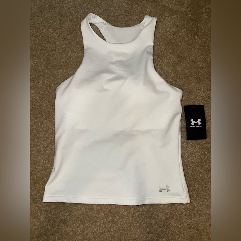 NWT! Women’s Under Armour Tank with Padding- XS